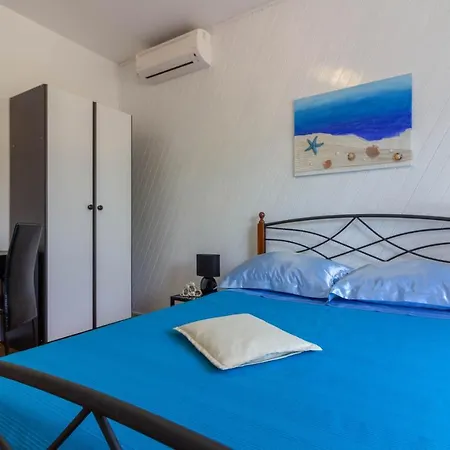 Charming Margherita With Private Pool In *