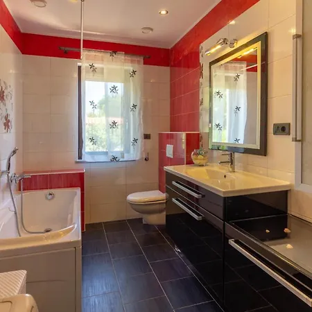 Charming Margherita With Private Pool In *