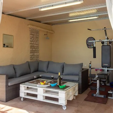 Charming Margherita With Private Pool In *